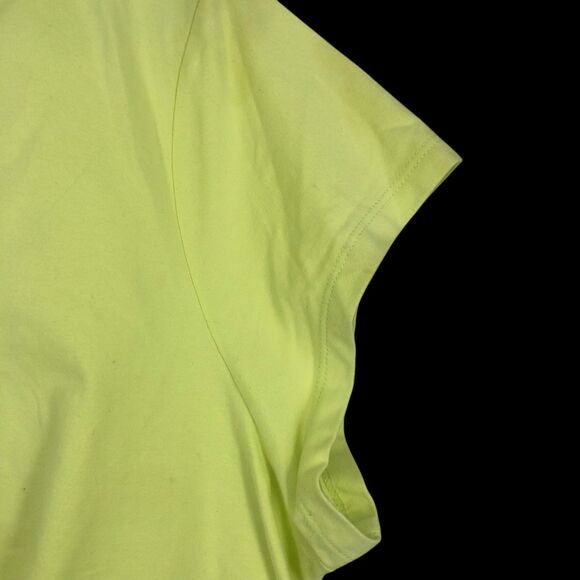 Savage x Fenty Cropped Athletic Top, Neon Green, Rihannas Athletic Wear, Plus 2X - Picture 5 of 9